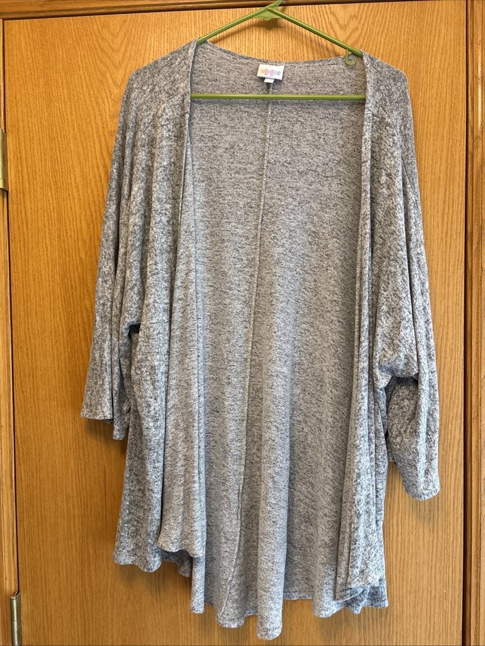 Lularoe 3/4 Sleeve Cardigan Gray Medium Oversized